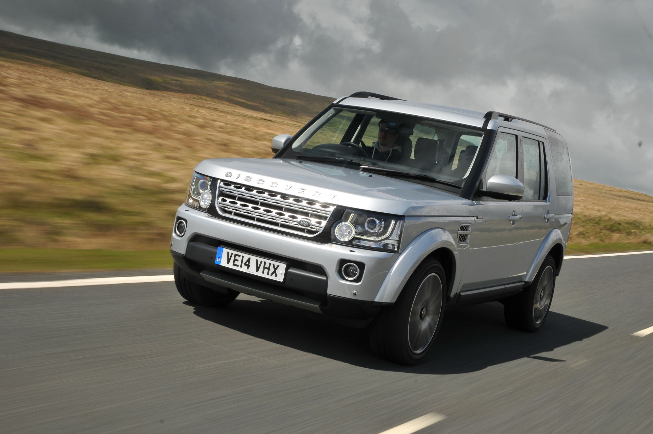 land-rover-discovery